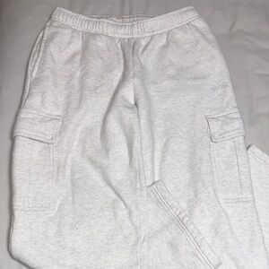 Aritzia Light Gray Cargo Joggers